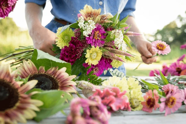 The Healing Power of Flowers: How Floral Arrangements Enhance Well-Being